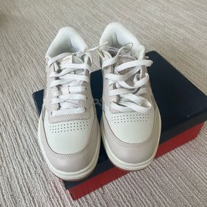 Brand new club c double revenge Reeboks in the color tan, size 6.5